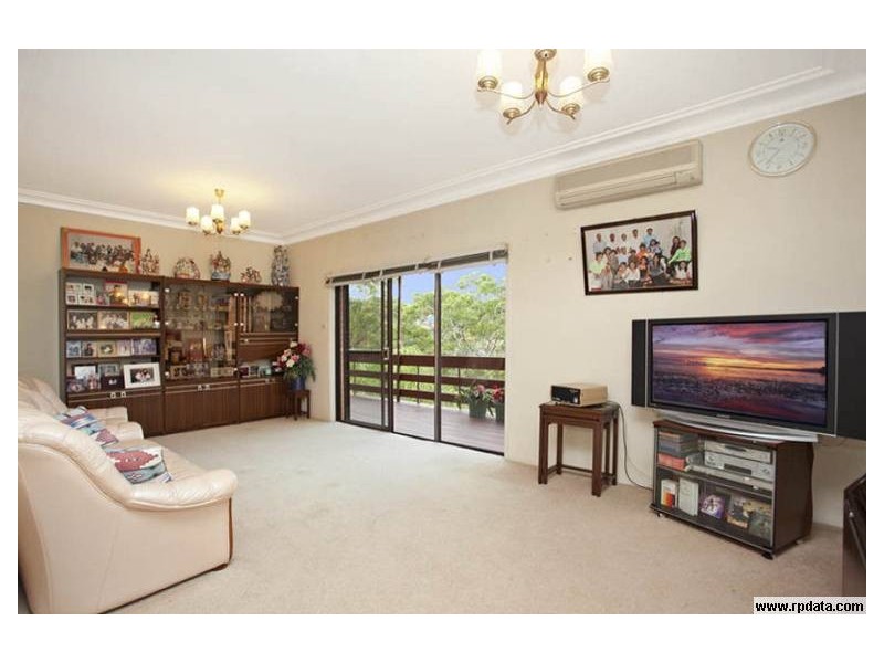 15 CLAIR CRESCENT, Padstow Heights NSW 2211