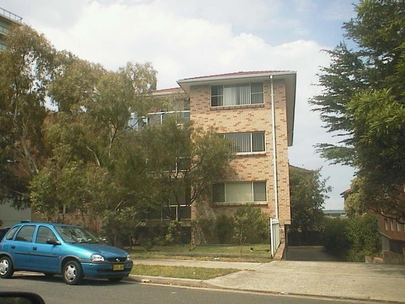 2/ 2-4 Hegerty  street, Rockdale NSW 2216