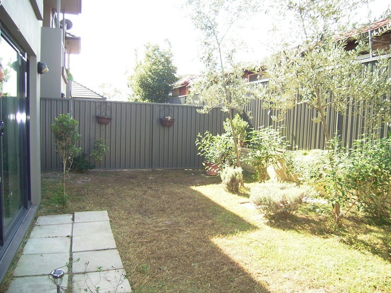 4/1 Solander Street, Monterey NSW 2217