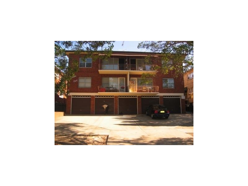 8/69 Queen Victoria Street, Bexley NSW 2207