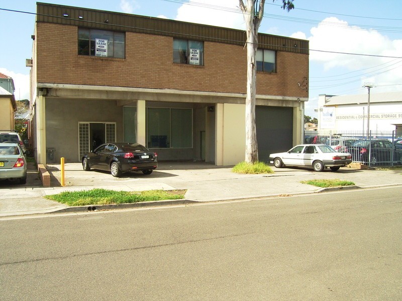 118 HATTERSLEY STREET, Banksia NSW 2216