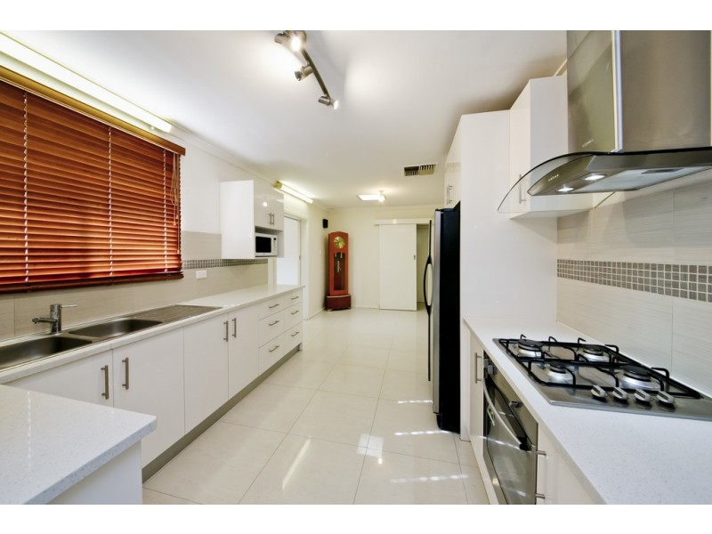 112 Pola Street, Dianella WA 6059