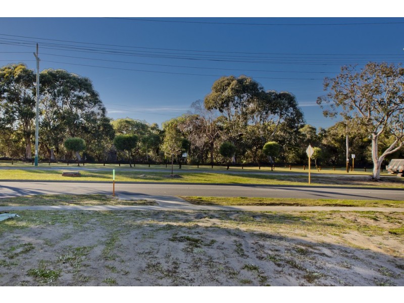 Full Block 231 Alexander Drive, Dianella WA 6059