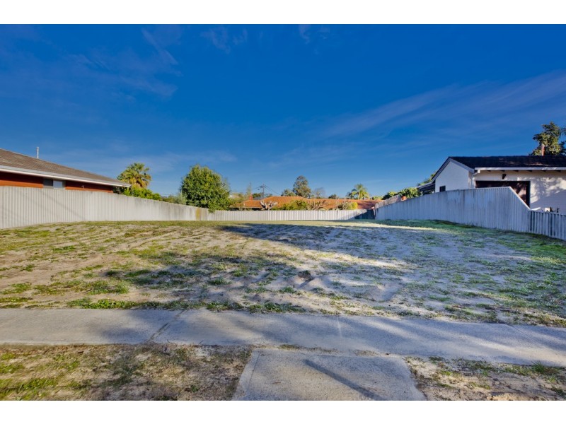 Full Block 231 Alexander Drive, Dianella WA 6059