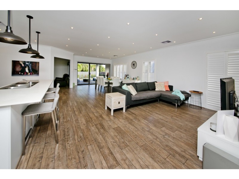 57 Jervois Street, Dianella WA 6059