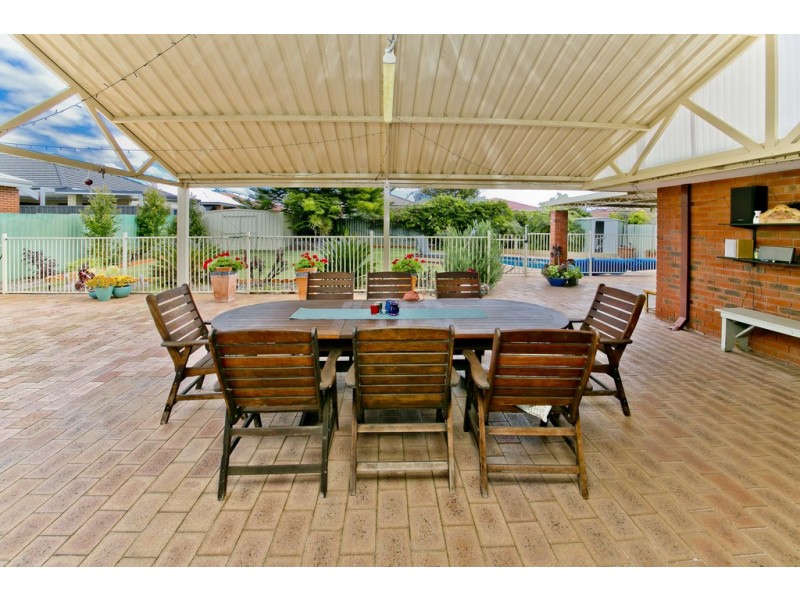 51 Northmoor Road, Eden Hill WA 6054