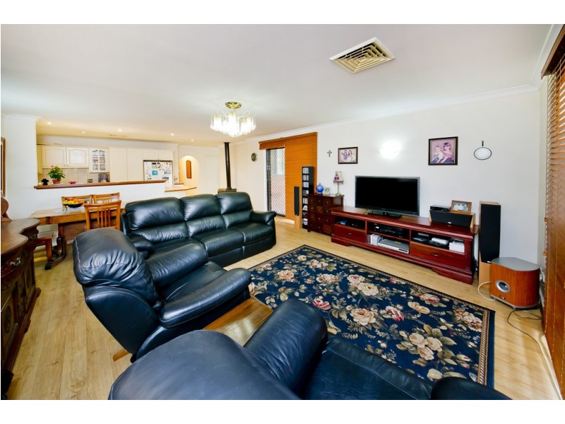 51 Northmoor Road, Eden Hill WA 6054