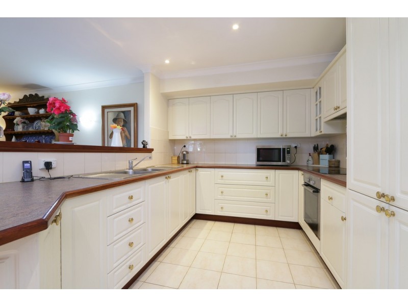51 Northmoor Road, Eden Hill WA 6054