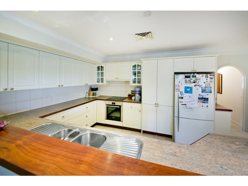 51 Northmoor Road, Eden Hill WA 6054