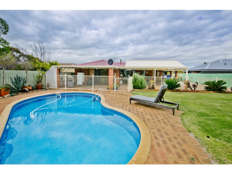 51 Northmoor Road, Eden Hill WA 6054
