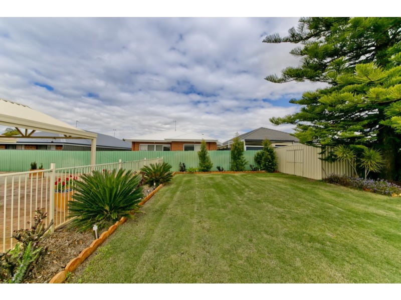 51 Northmoor Road, Eden Hill WA 6054