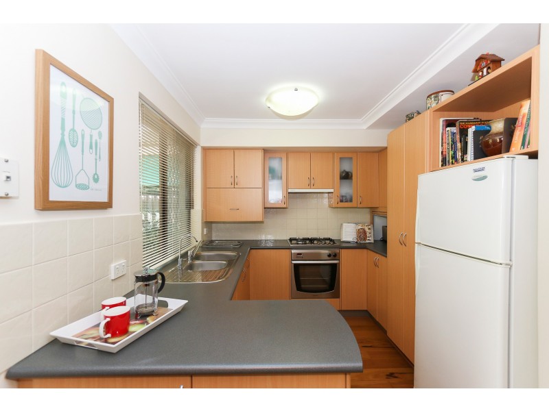 4/3 Padbury Court, Eden Hill WA 6054