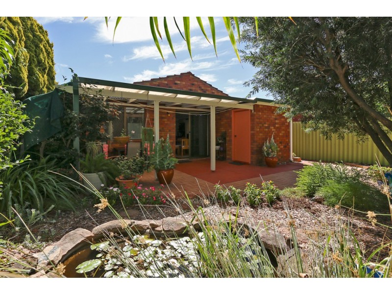 4/3 Padbury Court, Eden Hill WA 6054