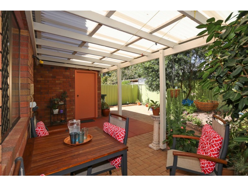 4/3 Padbury Court, Eden Hill WA 6054