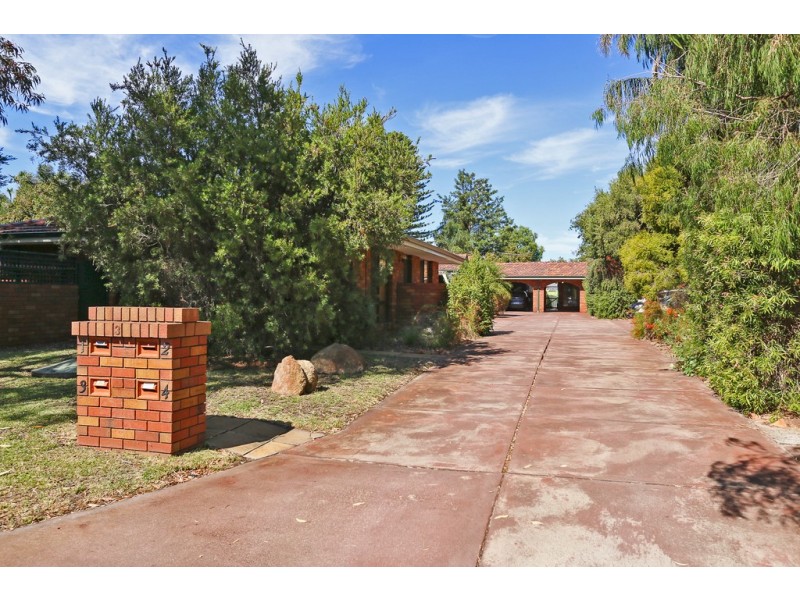 4/3 Padbury Court, Eden Hill WA 6054