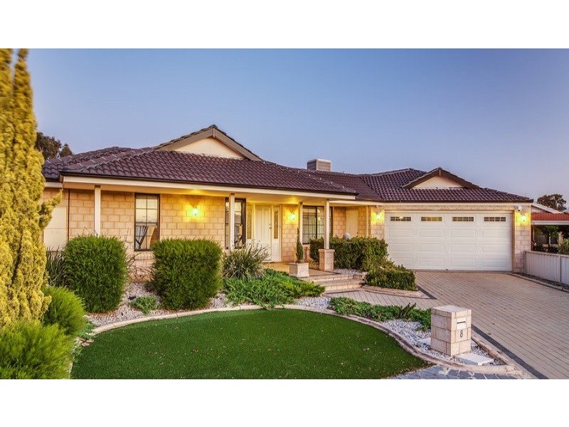 8 Donvale Court, Landsdale WA 6065