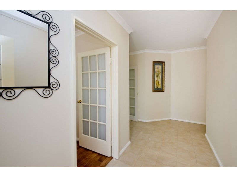 126 Bronzewing Ave, Ellenbrook WA 6069