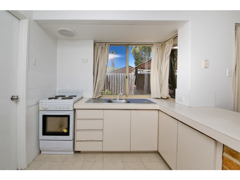9/10 Dolan Way, Lockridge WA 6054