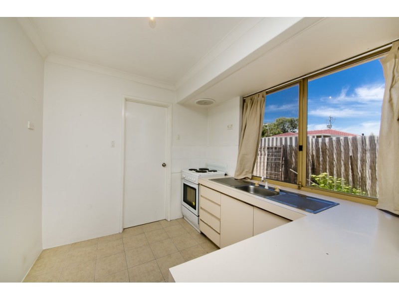 9/10 Dolan Way, Lockridge WA 6054