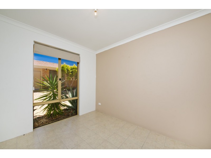 9/10 Dolan Way, Lockridge WA 6054