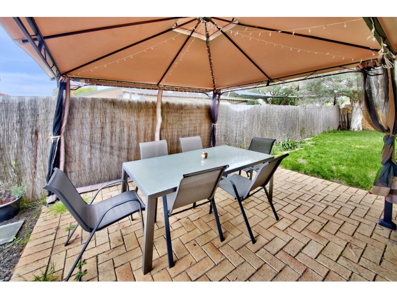 9/10 Dolan Way, Lockridge WA 6054