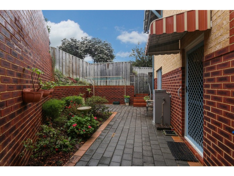 10/87 Glanton Way, Dianella WA 6059