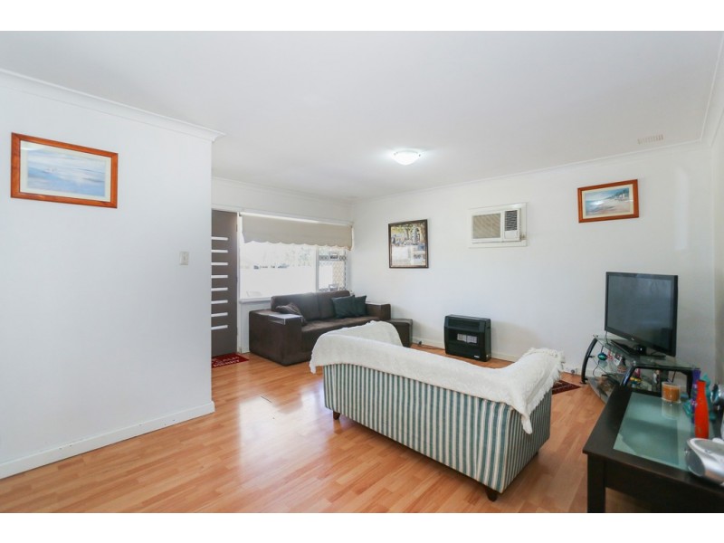 13 Devenish Road, Lockridge WA 6054