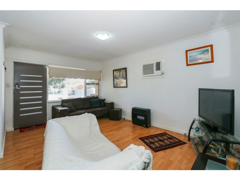 13 Devenish Road, Lockridge WA 6054