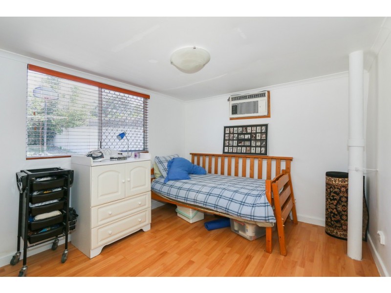 13 Devenish Road, Lockridge WA 6054