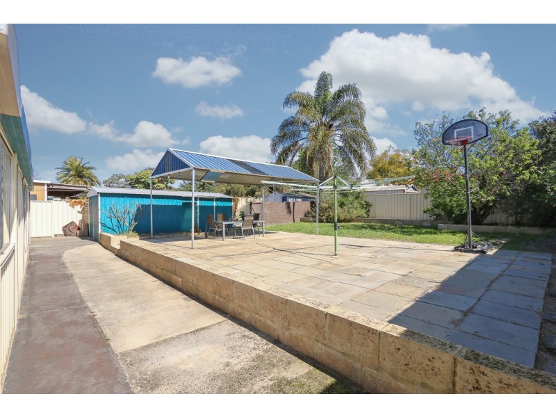 13 Devenish Road, Lockridge WA 6054