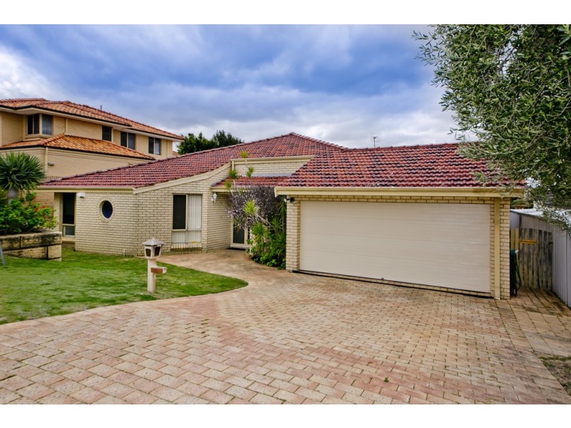 10 Longstaff Gardens, Dianella WA 6059