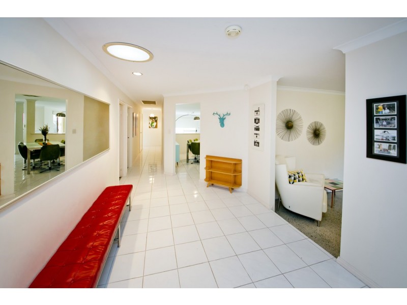 10 Longstaff Gardens, Dianella WA 6059