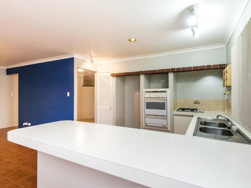 20 Teatree Way, Thornlie WA 6108