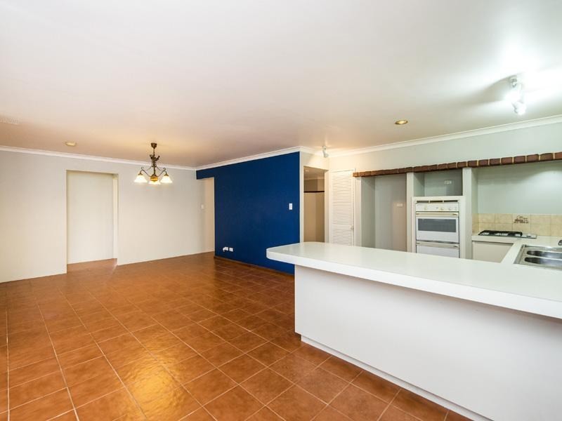 20 Teatree Way, Thornlie WA 6108