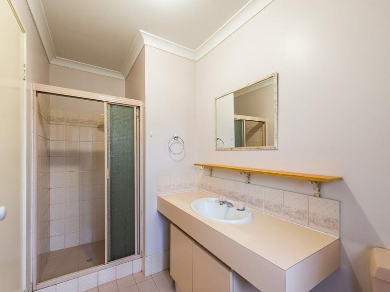 20 Teatree Way, Thornlie WA 6108