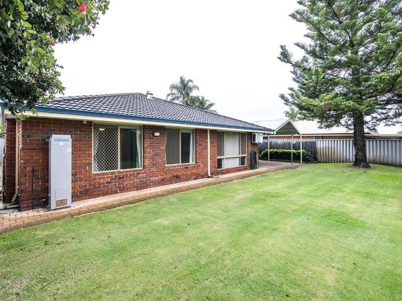 20 Teatree Way, Thornlie WA 6108