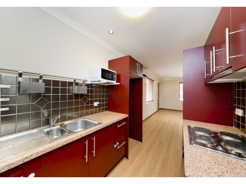 81 Glover Street, Dianella WA 6059