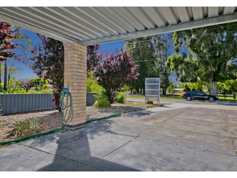 81 Glover Street, Dianella WA 6059