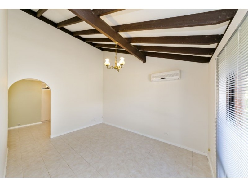 4/10 Chappel Street, Dianella WA 6059