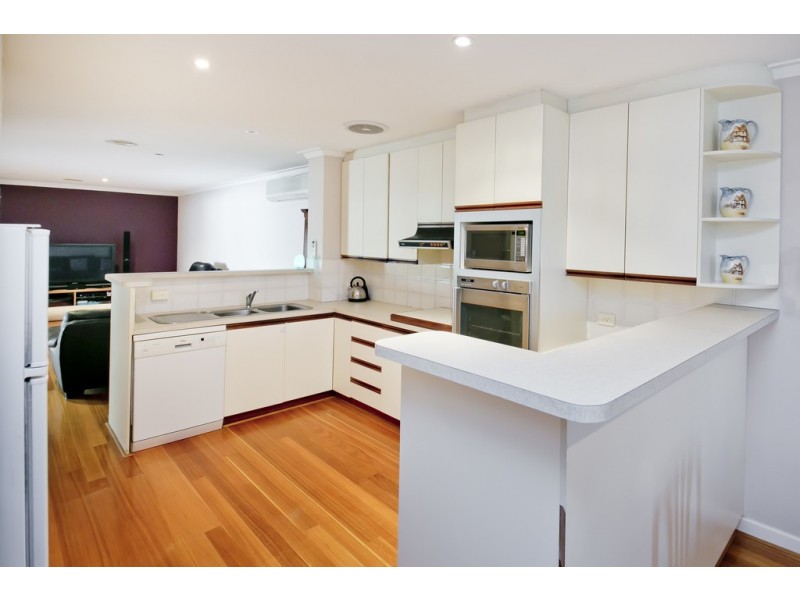 17 Collinson Street, Dianella WA 6059