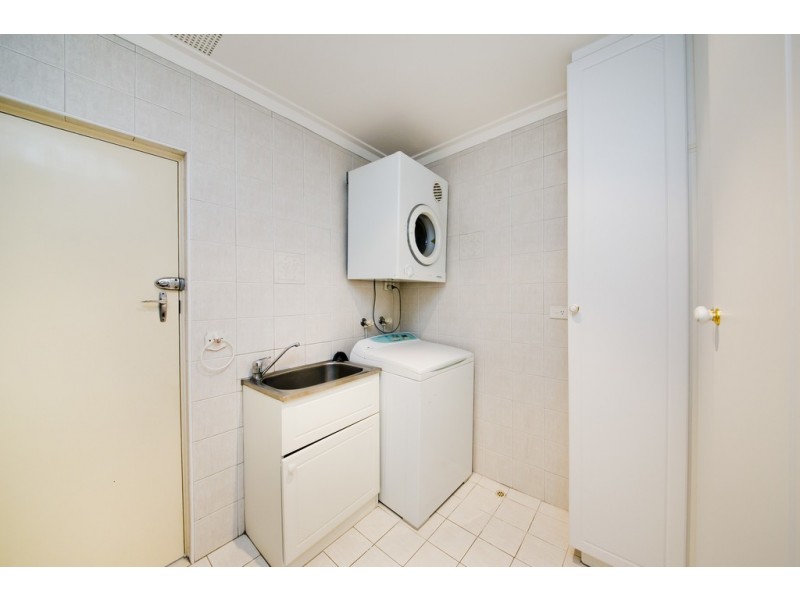 17 Collinson Street, Dianella WA 6059