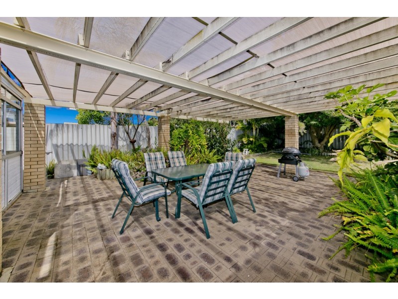 17 Collinson Street, Dianella WA 6059