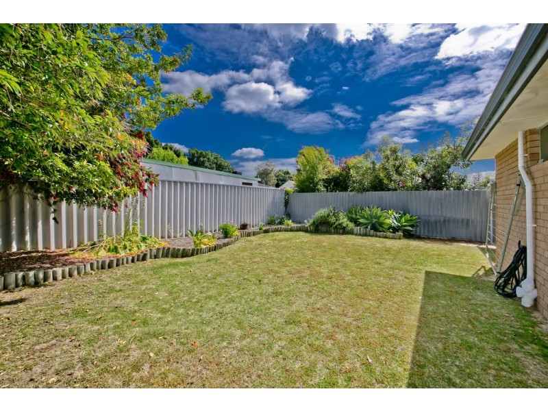 17 Collinson Street, Dianella WA 6059