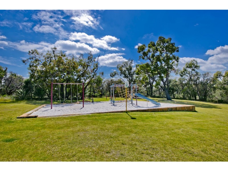 17 Collinson Street, Dianella WA 6059