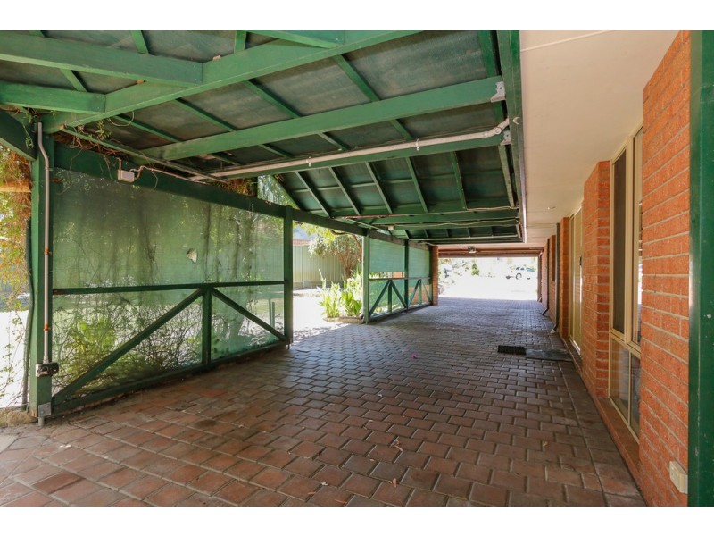 11 Sheoak Close, Beechboro WA 6063