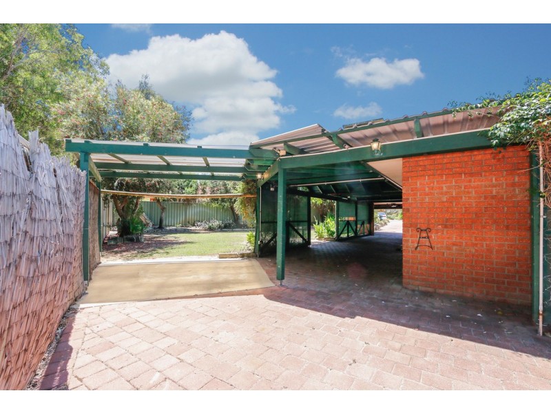 11 Sheoak Close, Beechboro WA 6063