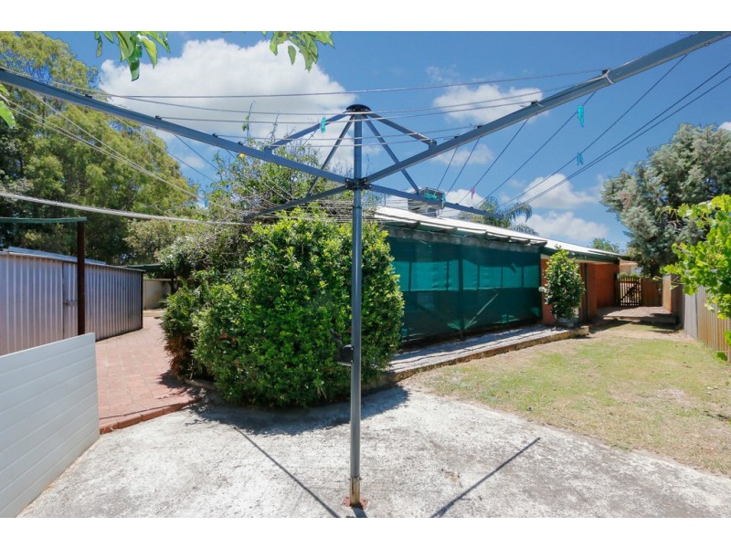 11 Sheoak Close, Beechboro WA 6063