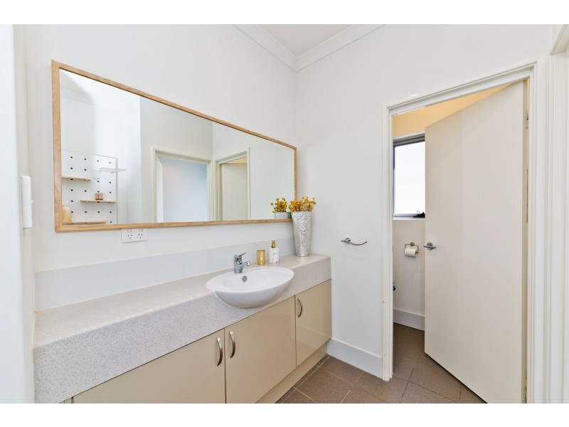 20 Walderton Avenue, Balga WA 6061