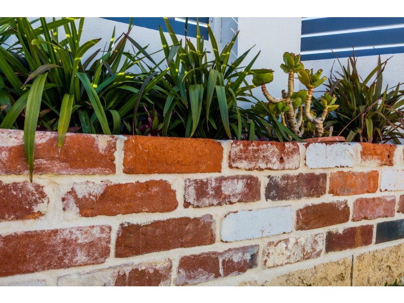 20 Walderton Avenue, Balga WA 6061