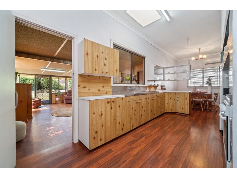 129 Whitfield Street, Bassendean WA 6054